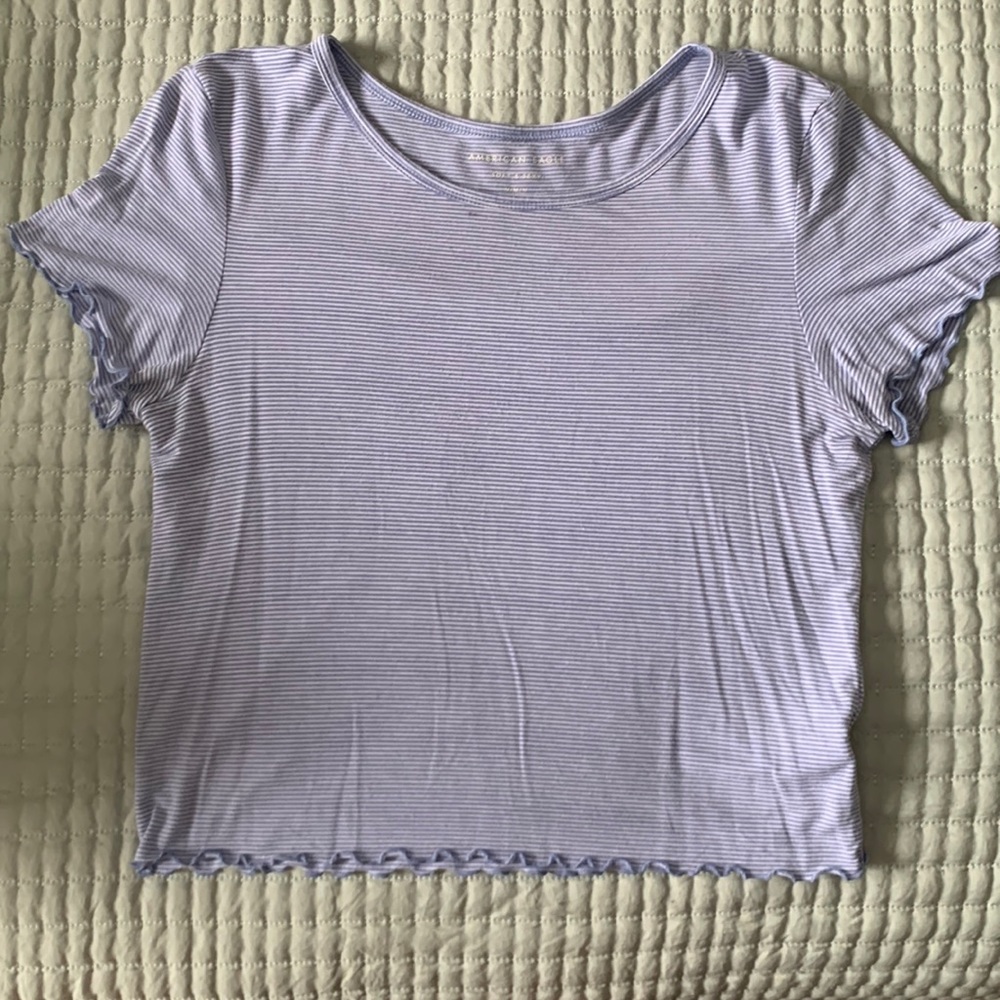 Blue and white stripped crop tee